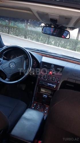 Mercedes C 220 1999, 210,597 km - 2.2 л - Bərdə