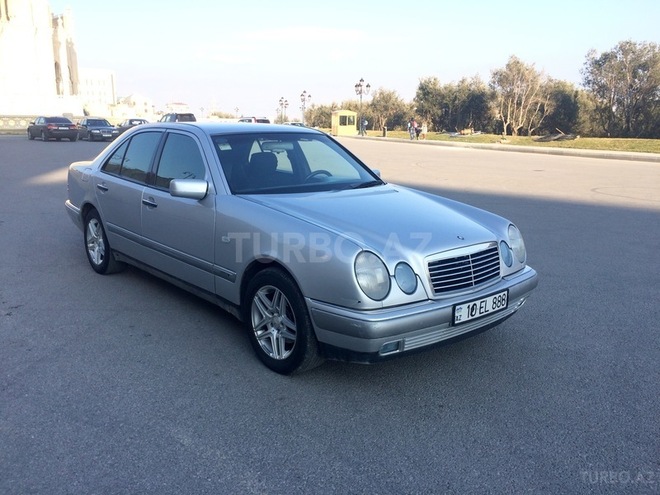 Mercedes E 230 1996, 212,000 km - 2.3 l - Bakı