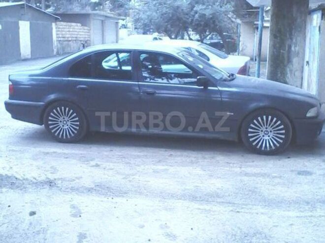 BMW 535 1997, 279,000 km - 3.5 l - Bakı