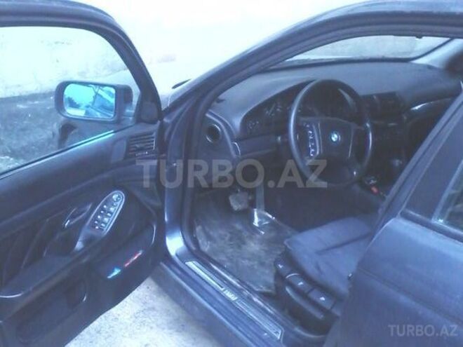 BMW 535 1997, 279,000 km - 3.5 l - Bakı