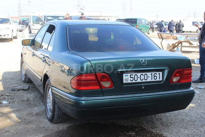 Mercedes E 200 1998, 190,000 km - 2.0 l - Bakı