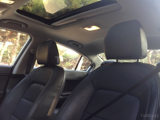 Kia Cerato 2013, 28,000 km - 2.0 l - Bakı