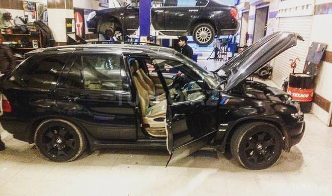 BMW X5 2002, 267,000 km - 4.4 l - Bakı