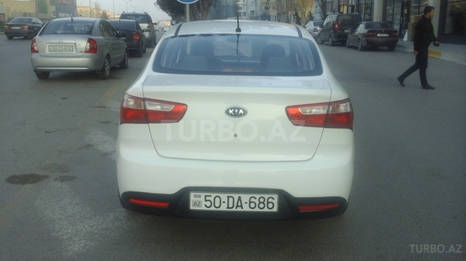 Kia Rio 2011, 130,000 km - 1.4 l - Sumqayıt