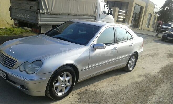Mercedes C 200 2001, 130,000 km - 0.2 l - Bakı
