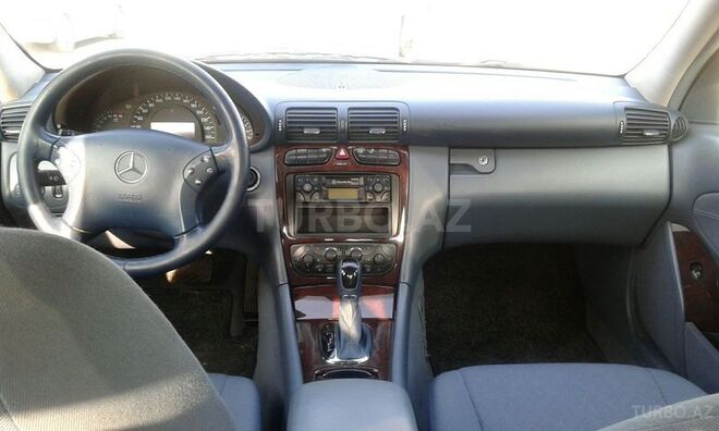 Mercedes C 200 2001, 130,000 km - 0.2 l - Bakı