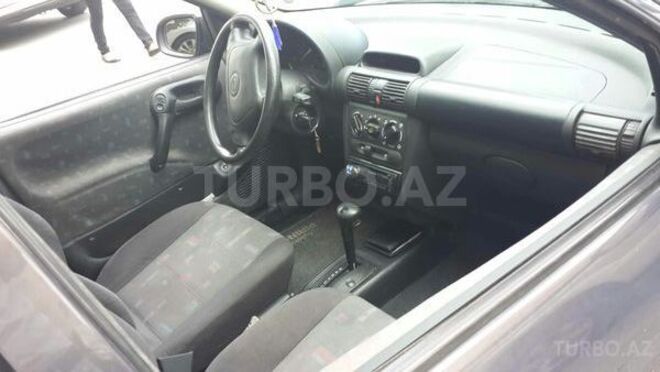 Opel Corsa 1998, 120,000 km - 1.4 l - Bakı