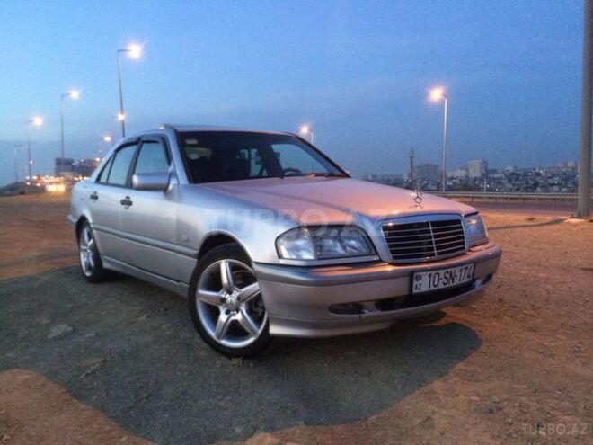Mercedes C 180 1999, 265,000 km - 1.8 л - Bakı