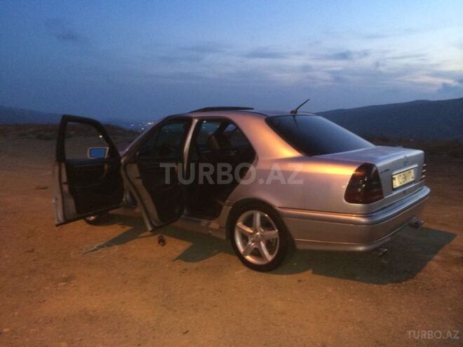 Mercedes C 180 1999, 265,000 km - 1.8 л - Bakı