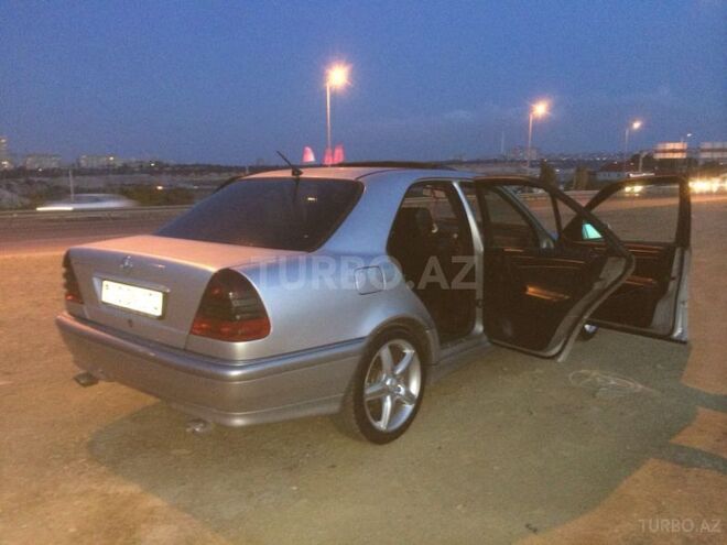 Mercedes C 180 1999, 265,000 km - 1.8 л - Bakı