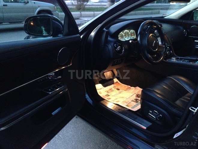 Jaguar  2011, 75,000 km - 5.0 л - Bakı
