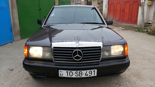 Mercedes 190 1993, 400,000 km - 2.0 l - Bakı