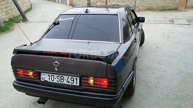 Mercedes 190 1993, 400,000 km - 2.0 l - Bakı