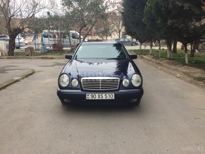 Mercedes E 240 1999, 185,000 km - 2.4 л - Bakı