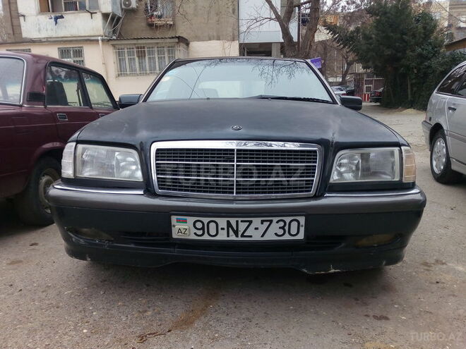 Mercedes C 240 1998, 255,500 km - 2.4 l - Bakı