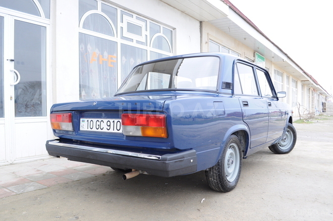 LADA (VAZ) 2107 2009, 88,000 km - 1.6 l - Şabran