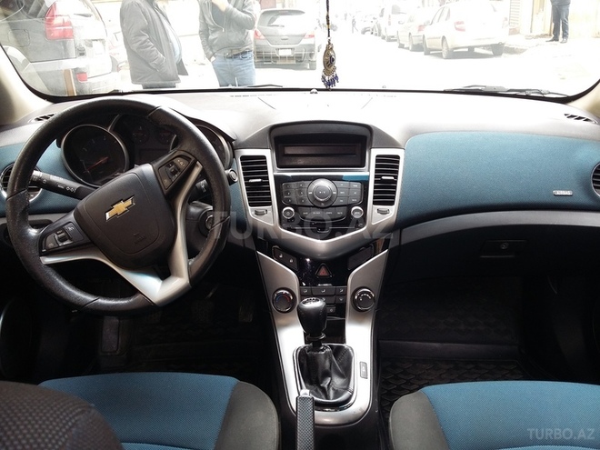 Chevrolet Cruze 2011, 88,500 km - 1.6 l - Bakı