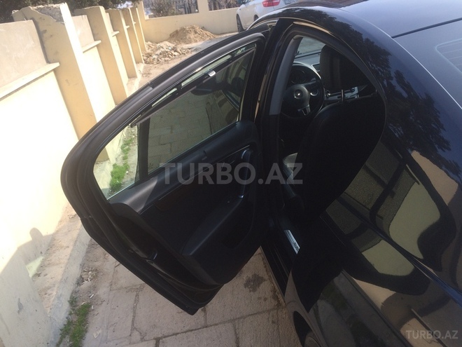 Volkswagen Passat 2012, 95,000 km - 1.6 l - Sumqayıt