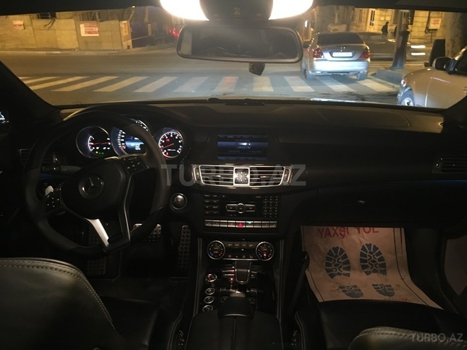 Mercedes CLS 63 AMG 2013, 37,000 km - 5.5 l - Bakı