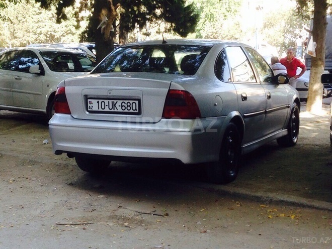 Opel Vectra 1999, 187,000 km - 2.0 l - Bakı