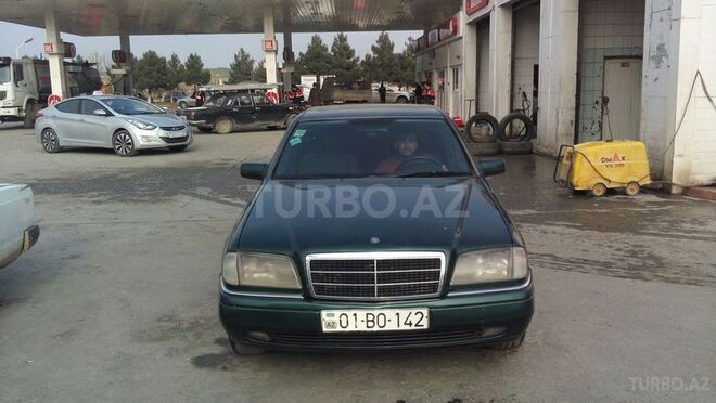Mercedes C 180 1995, 200,000 km - 1.8 l - Bakı