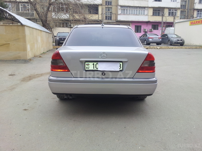 Mercedes C 230 1997, 220,000 km - 2.3 l - Bakı