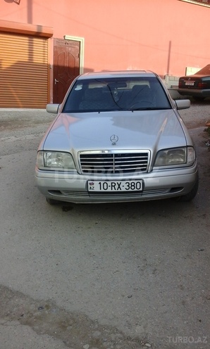 Mercedes C 180 1994, 335,000 km - 1.8 l - İsmayıllı