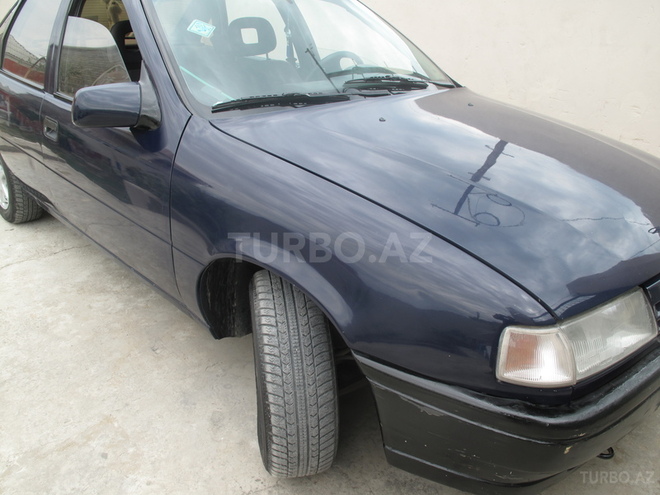 Opel Vectra 1992, 255,090 km - 2.0 l - Bakı