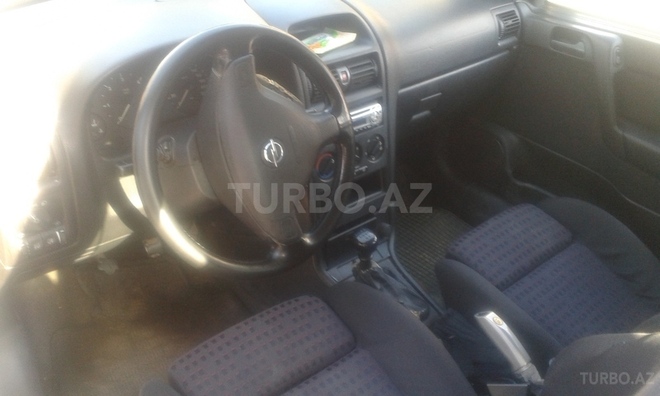 Opel Astra 1999, 195,000 km - 2.0 l - Bakı