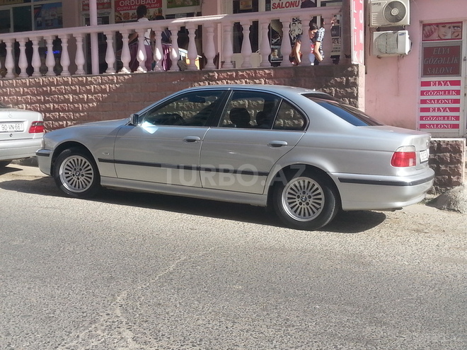 BMW 525 1999, 403,000 km - 2.5 l - Bakı