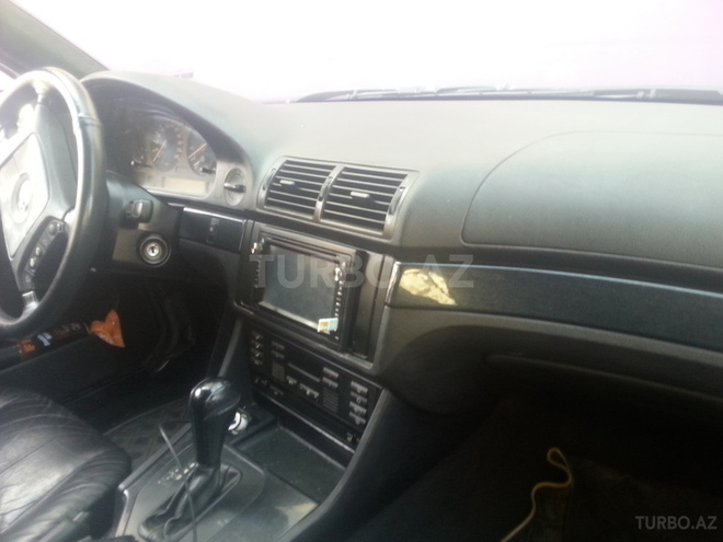 BMW 525 1999, 403,000 km - 2.5 l - Bakı