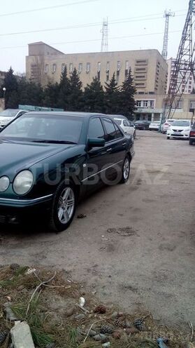 Mercedes E 230 1997, 245,154 km - 2.3 l - Bakı