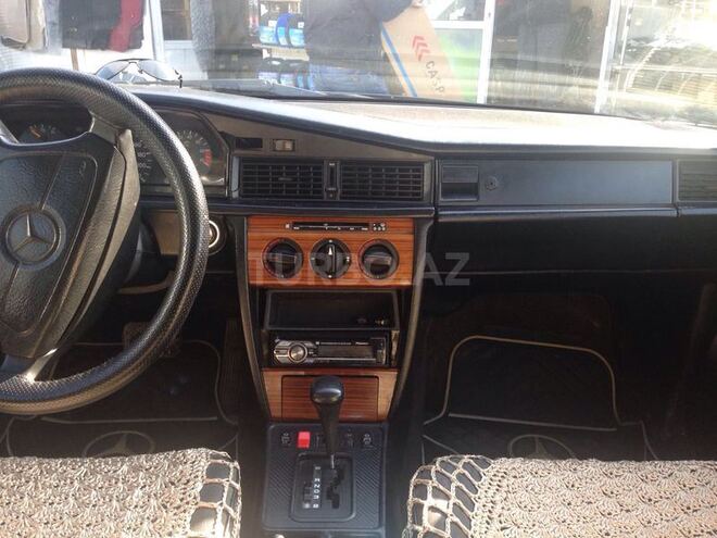 Mercedes 190 1993, 2,546,825 km - 2.0 l - Bakı