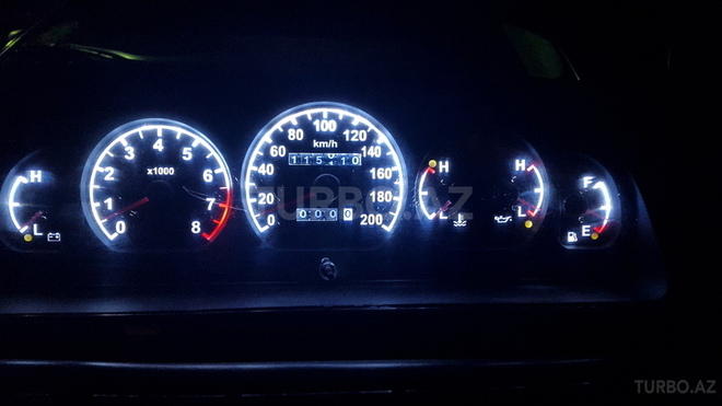 GAZ 31105 2005, 115,000 km - 2.3 l - Bakı
