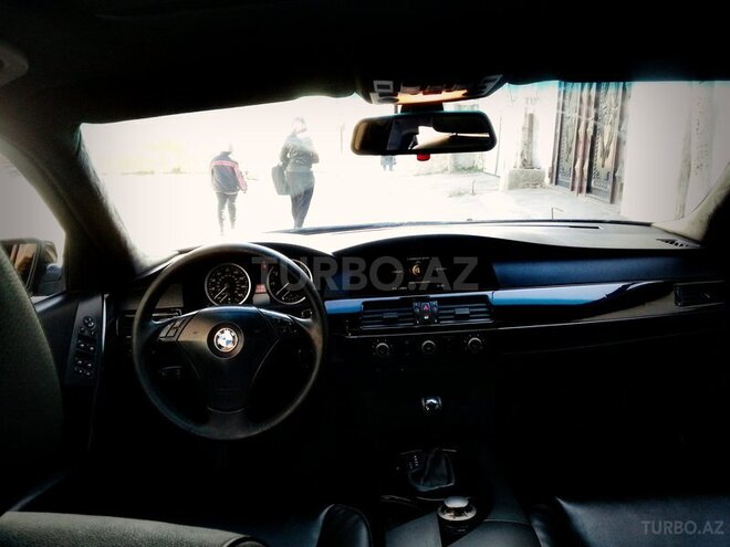 BMW 525 2004, 1,980,000 km - 0.3 l - Bakı