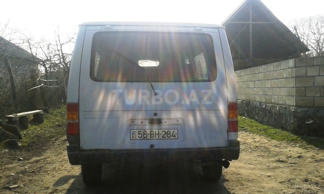 Ford Transit 1991, 350,000 km - 2.5 l - Qax
