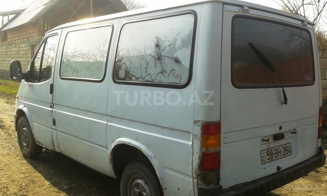 Ford Transit 1991, 350,000 km - 2.5 l - Qax
