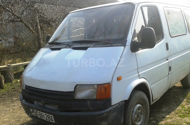 Ford Transit 1991, 350,000 km - 2.5 l - Qax