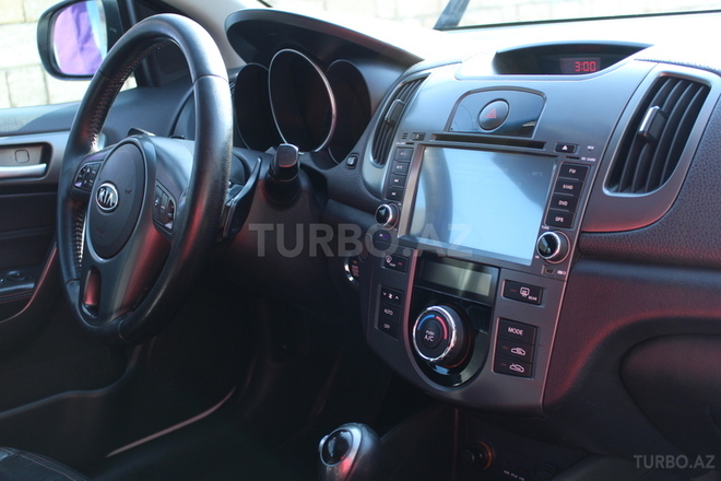 Kia Cerato Koup 2011, 126,000 km - 2.0 л - Bakı