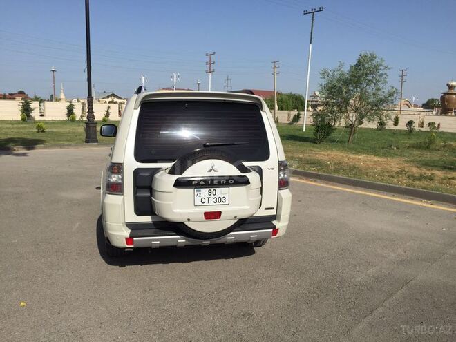 Mitsubishi Pajero 2008, 180,000 km - 3.0 l - Bakı