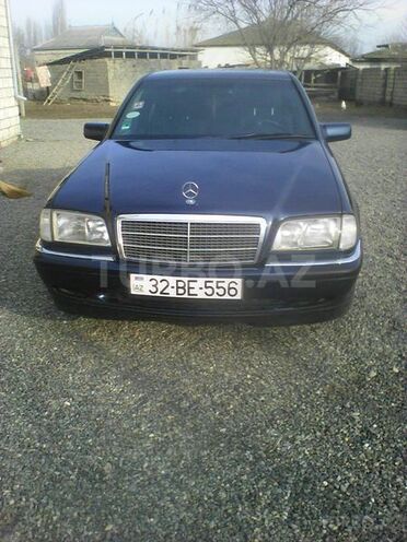Mercedes C 180 1999, 250,000 km - 1.8 л - Bərdə