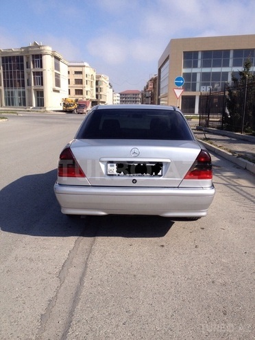 Mercedes C 220 1997, 42,022 km - 2.2 l - Bakı