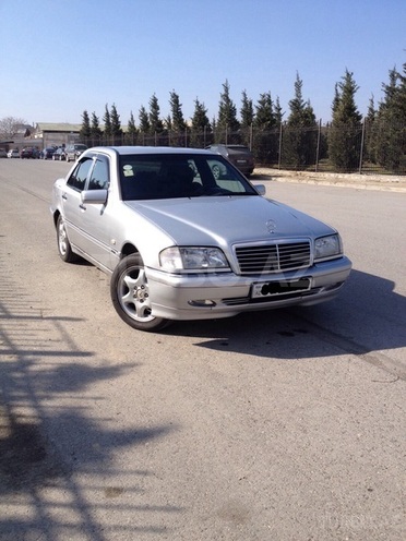 Mercedes C 220 1997, 42,022 km - 2.2 l - Bakı