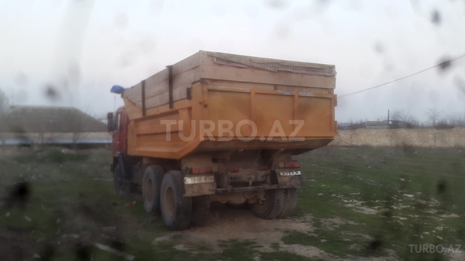 KamAz 5511 1987, 215,000 km - 11.0 л - Beyləqan