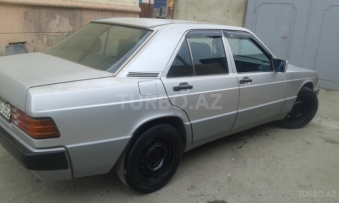 Mercedes 190 1992, 212,001 km - 2.0 l - Bakı
