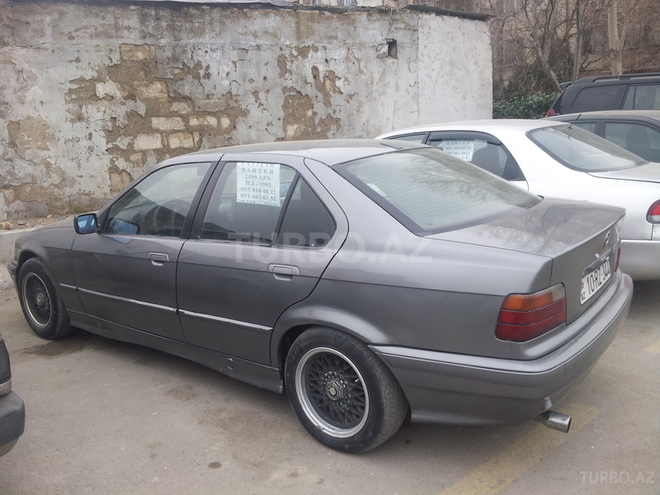 BMW 318 1992, 440,000 km - 1.8 l - Bakı