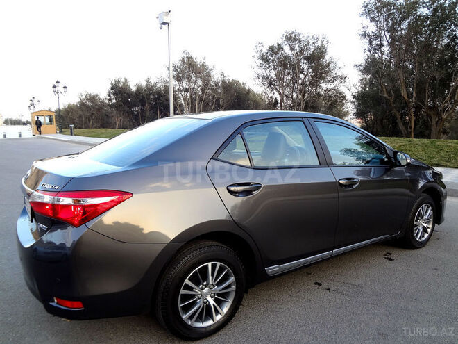 Toyota Corolla 2015, 19,000 km - 1.6 l - Bakı