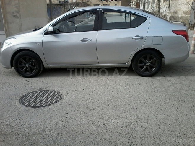 Nissan Sunny 2012, 112,200 km - 1.5 l - Bakı