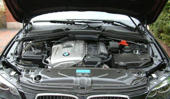 BMW 525 2006, 237,000 km - 2.5 l - Bakı