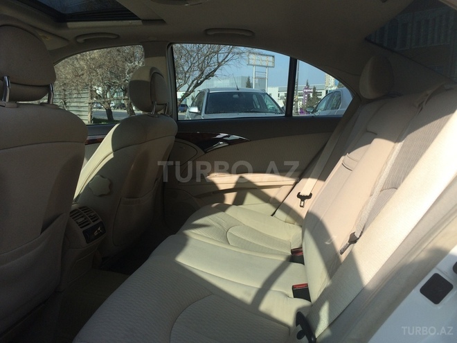 Mercedes E 320 2002, 200,000 km - 3.2 л - Bakı